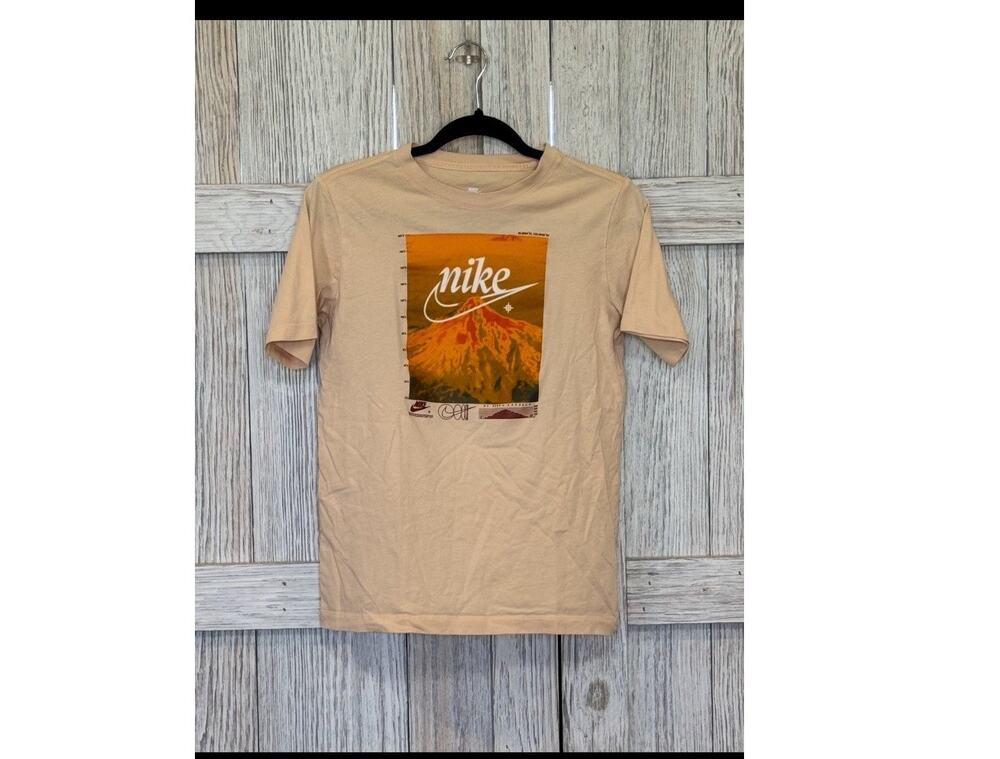 Nike The Nike Tee Graphic T-Shirt Tan Beige Men’s XLarge